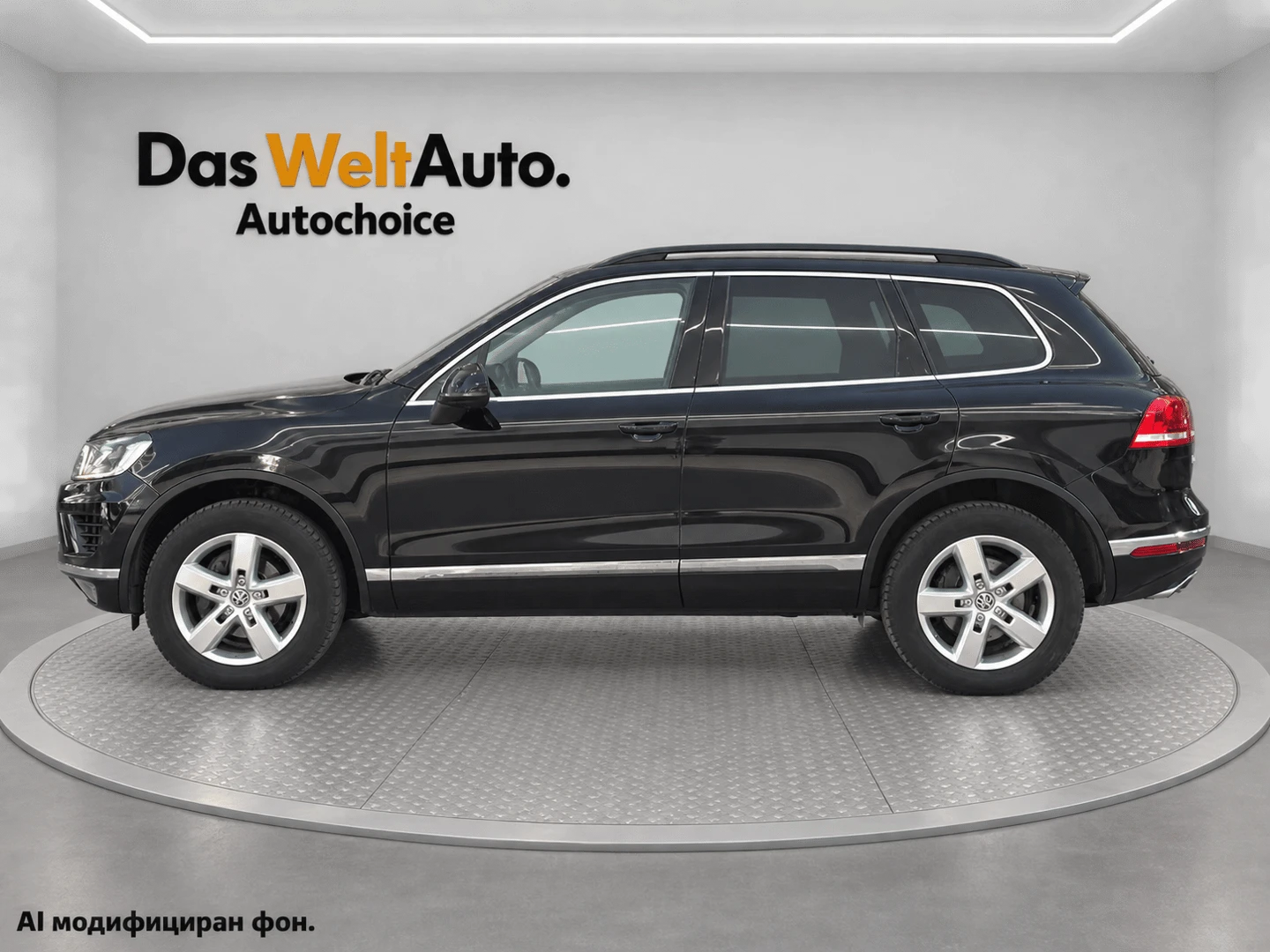 VW Touareg, снимка 2 - Автомобили и джипове - 56536423