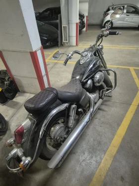 ����� �� �������� �� Honda Shadow VT750 American Classic Edition