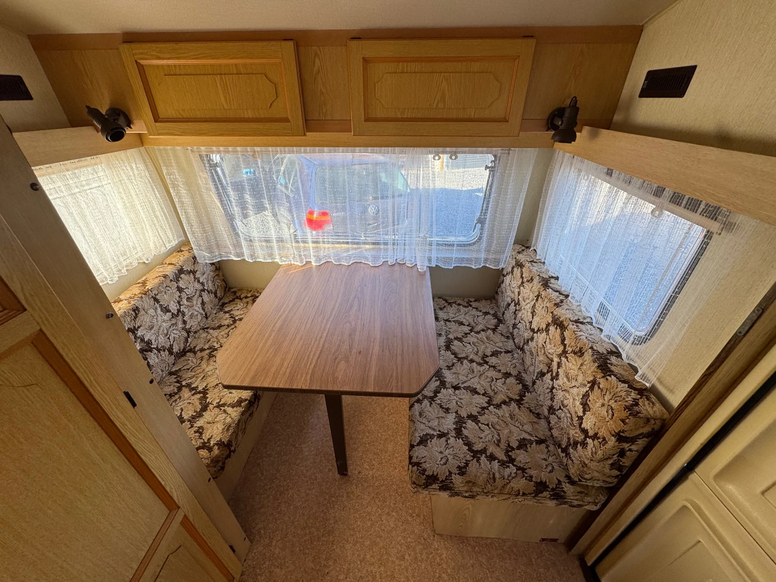 �������� Chateau | Mobile.bg � ����������� 11