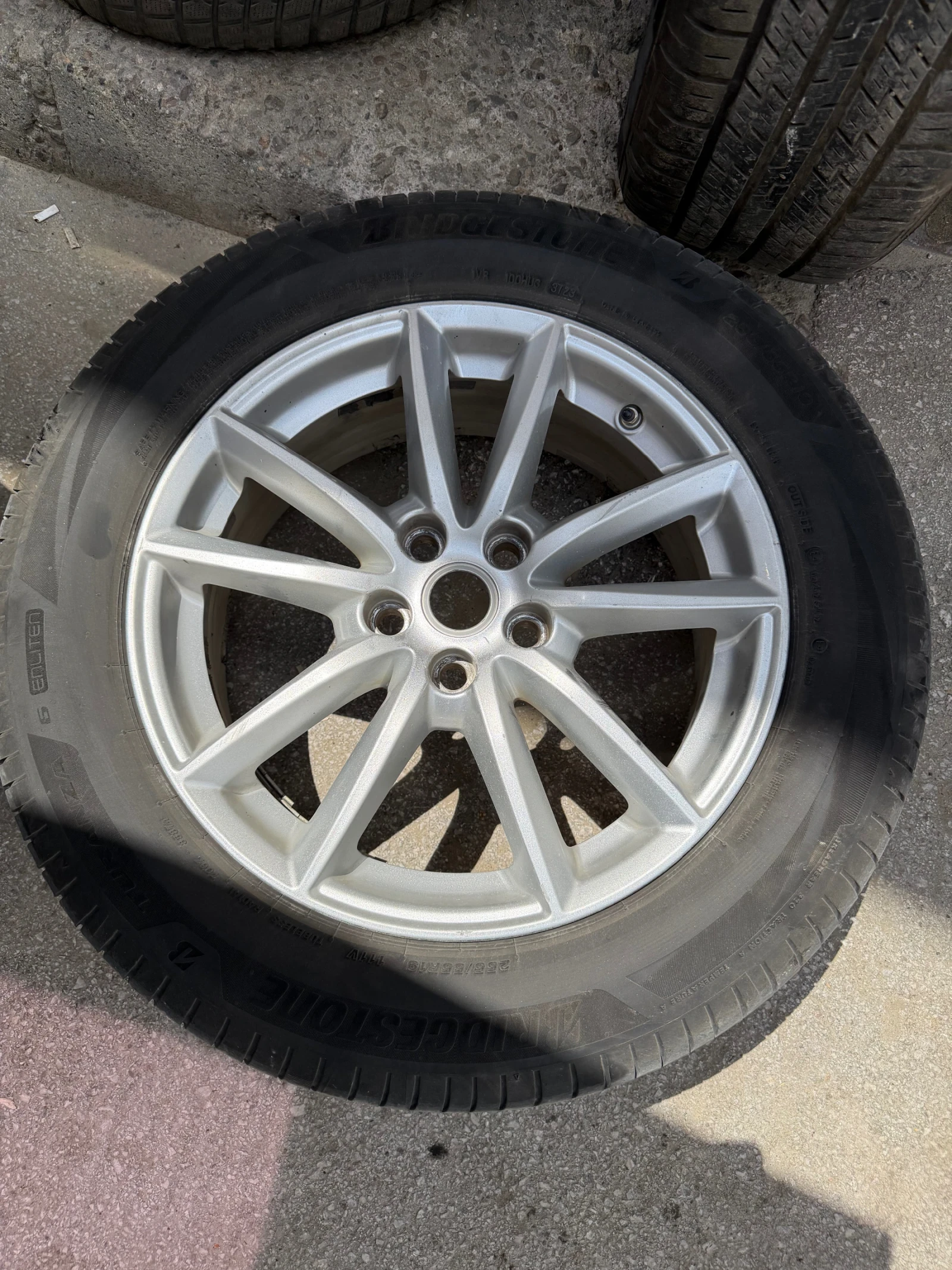 Гуми с джанти Continental 255/55R19, снимка 3 - Гуми и джанти - 54883541