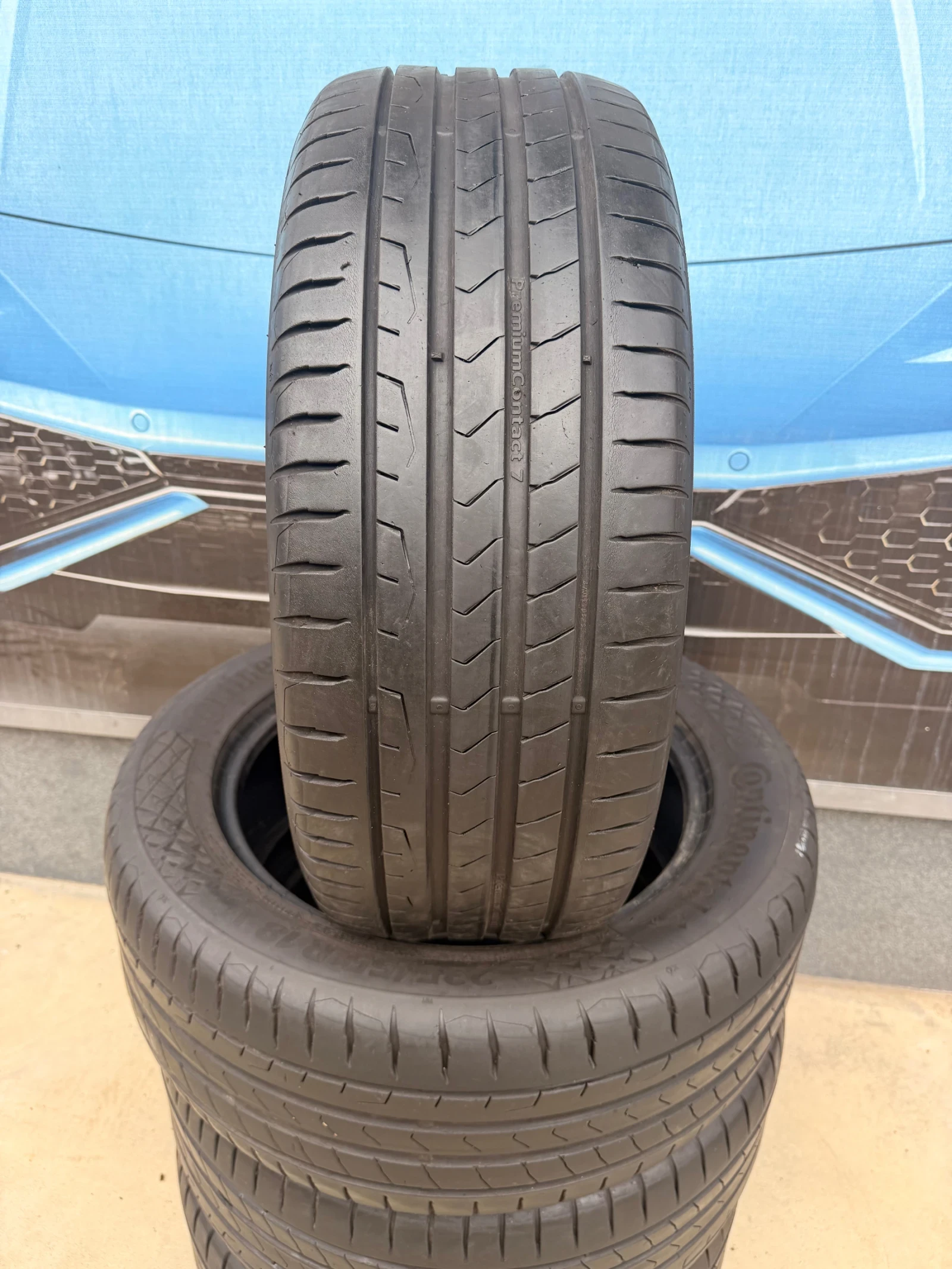 Гуми Летни 235/55R18, снимка 2 - Гуми и джанти - 56235267