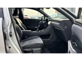 Lexus LBX 1.5HSD COOL FWD, снимка 6