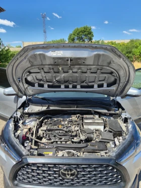 Toyota Corolla Cross 2.0 | Mobile.bg    12