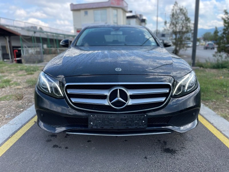 Mercedes-Benz E 200 D-2017-FULL , снимка 16 - Автомобили и джипове - 39100292