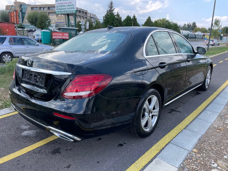 Mercedes-Benz E 200 D-2017-FULL , снимка 4 - Автомобили и джипове - 39100292