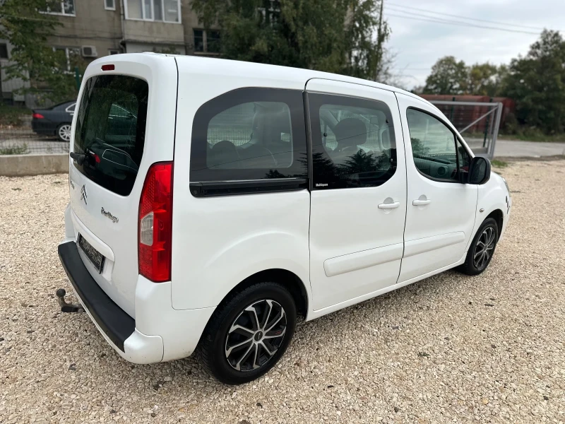 Citroen Berlingo 1.6HDI//90KS//FACELIFT//ПЪТНИК, снимка 5 - Автомобили и джипове - 47618509