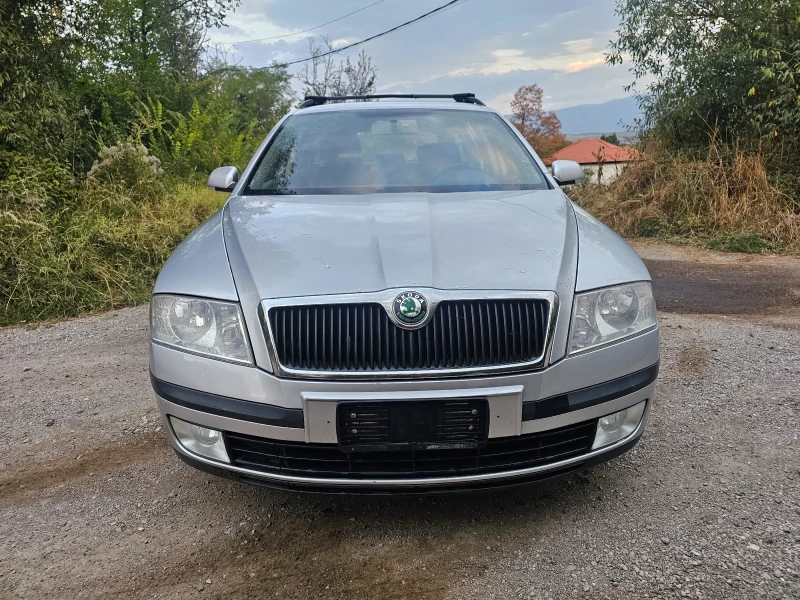 Skoda Octavia 1.6 benz lpg, снимка 2 - Автомобили и джипове - 48281477