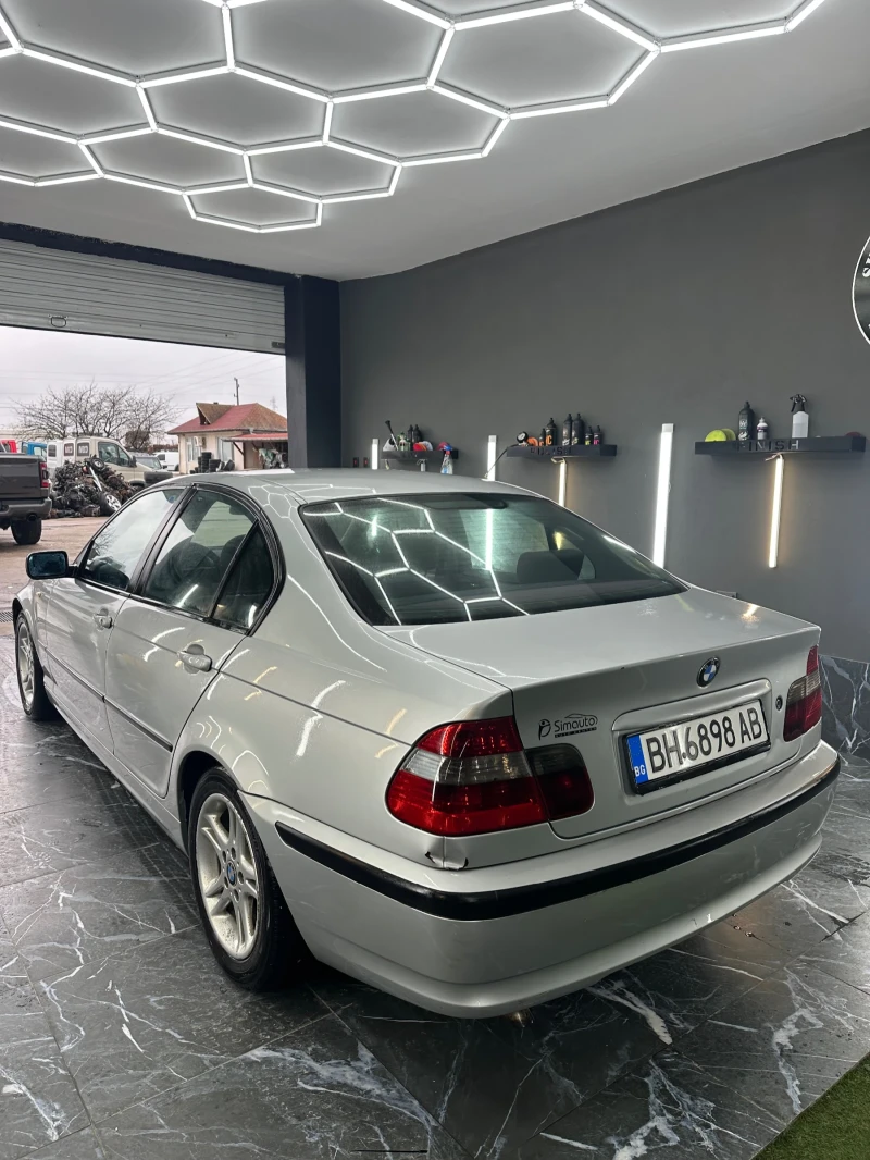 BMW 320, снимка 5 - Автомобили и джипове - 48281140