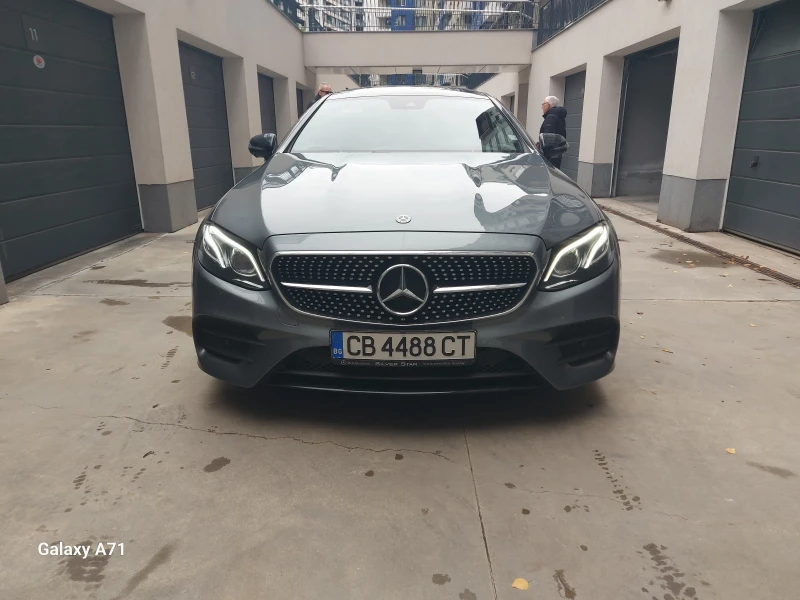 Mercedes-Benz E 220 Cupe, снимка 5 - Автомобили и джипове - 52597114