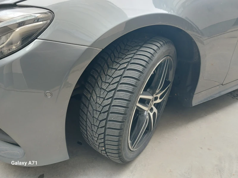 Mercedes-Benz E 220 Cupe, снимка 11 - Автомобили и джипове - 52597114