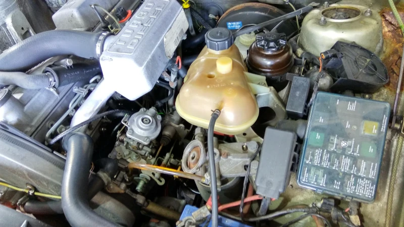 BMW 524 TDA, Е28, снимка 8 - Автомобили и джипове - 52816889