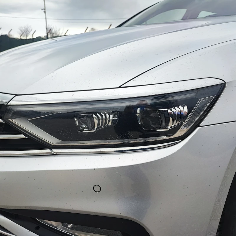 VW Passat FACELIFT* DSG* FULL LED* CAMERA* START STOP, снимка 4 - Автомобили и джипове - 53272176