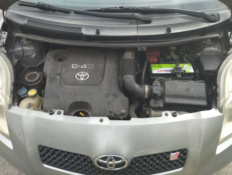 Toyota Yaris 1.4 D4D 90KS , снимка 12 - Автомобили и джипове - 53457390