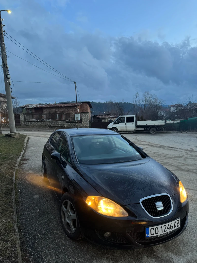 Seat Leon, снимка 2 - Автомобили и джипове - 53500401