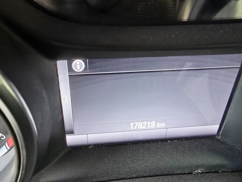 Opel Astra K, снимка 7 - Автомобили и джипове - 53536693