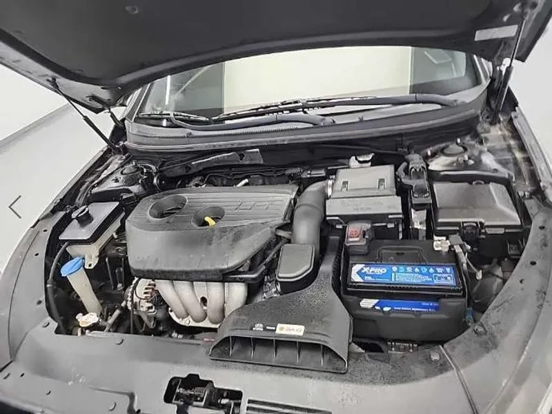 Hyundai Sonata, снимка 5 - Автомобили и джипове - 54915703