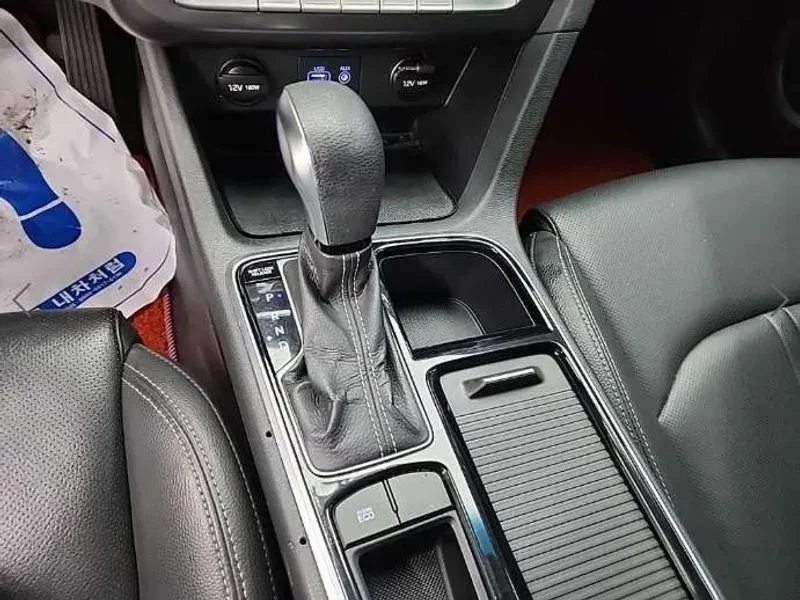 Hyundai Sonata, снимка 8 - Автомобили и джипове - 54915703