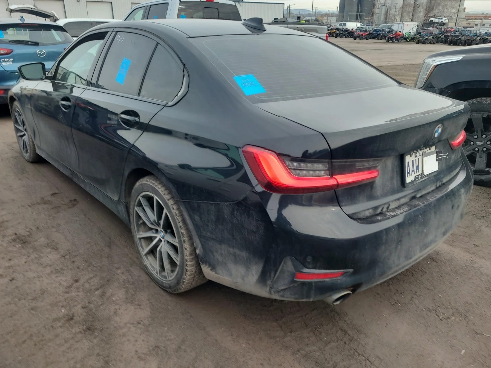 BMW 330 * XDRIVE * CARFAX * ОПЦИЯ ЗА ФИНАНСИРАНЕ  - изображение 2