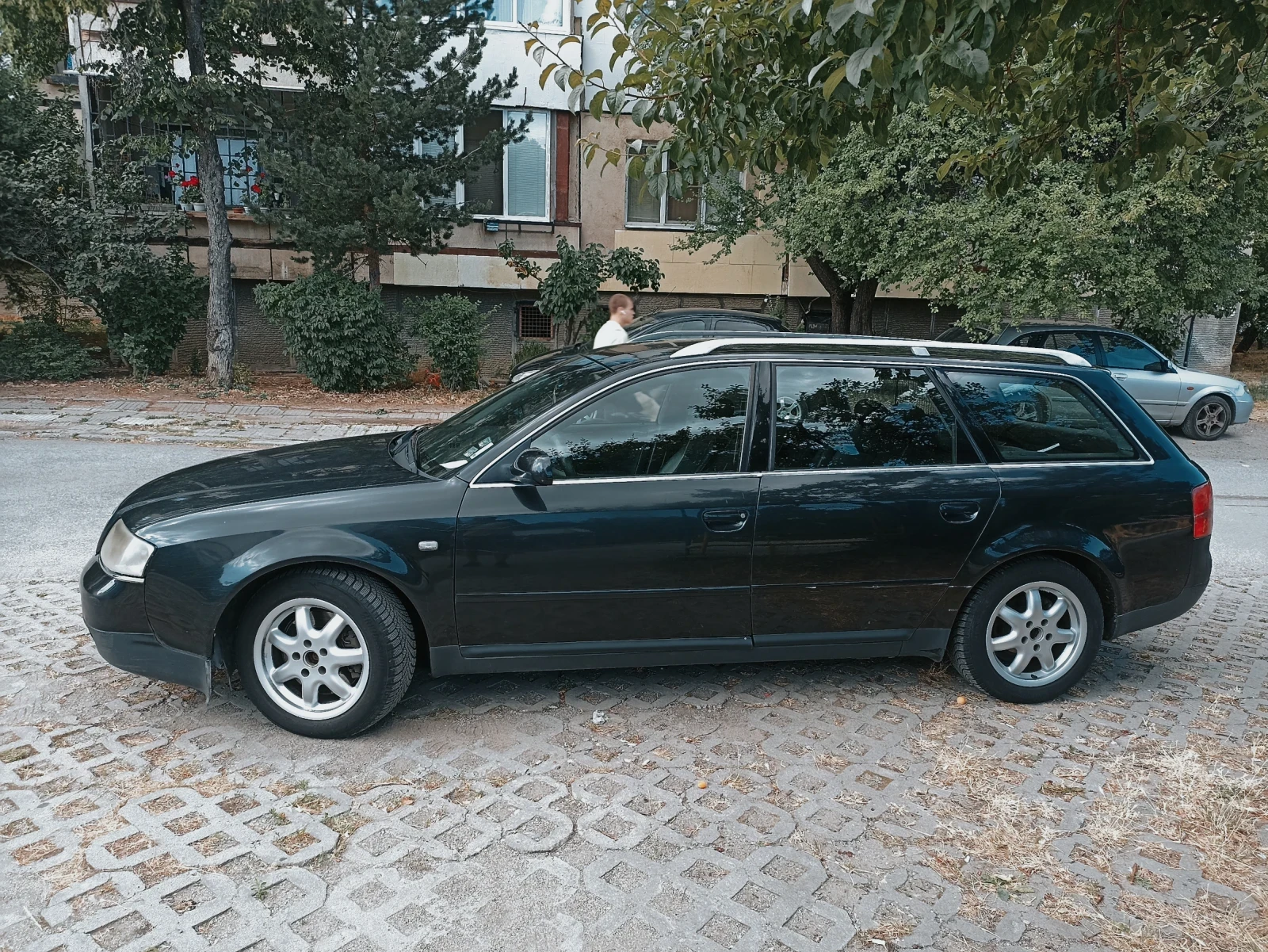 Audi A6 2.5TDI - изображение 2