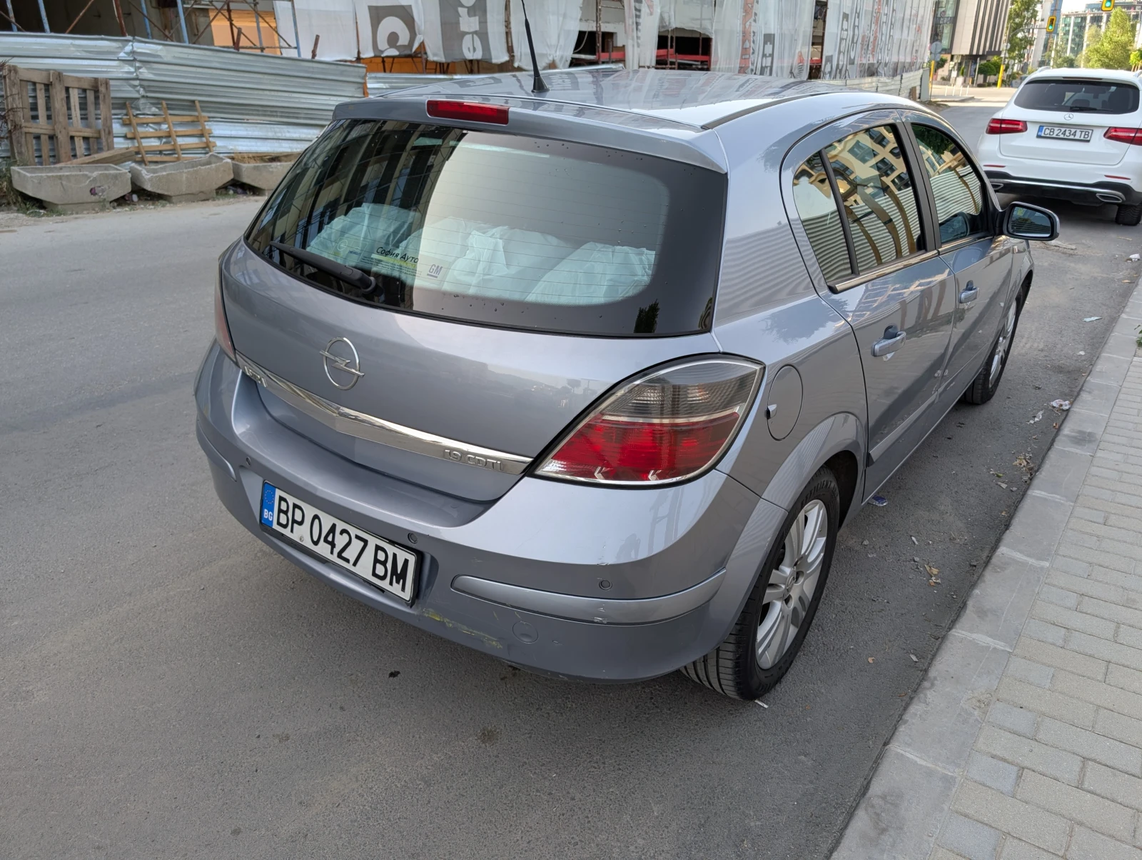 Opel Astra Cosmo Z19DT - изображение 5