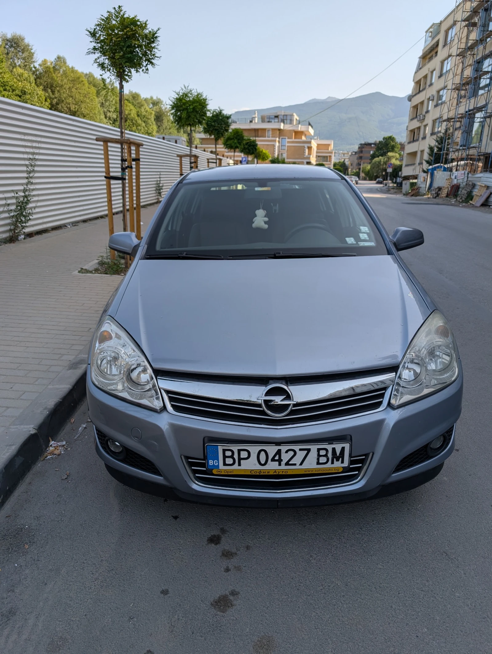 Opel Astra Cosmo Z19DT - изображение 2