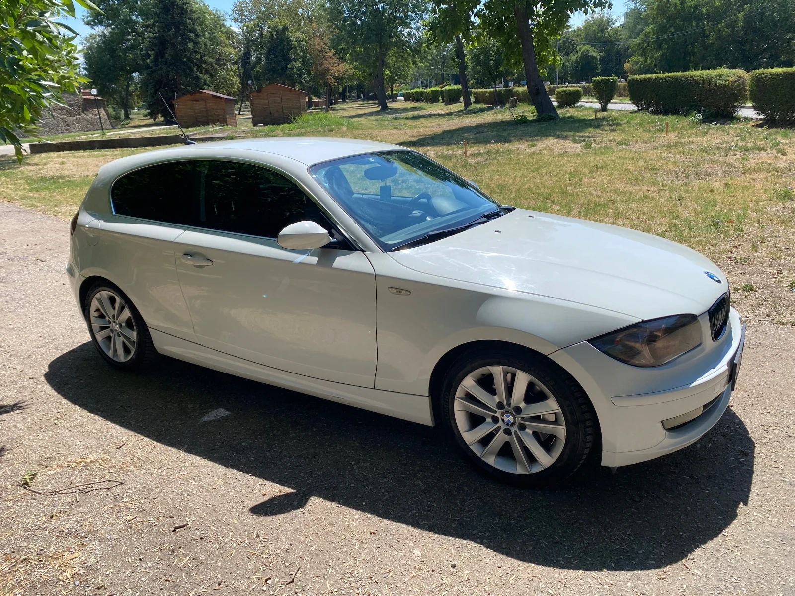 BMW 123 123d - изображение 2