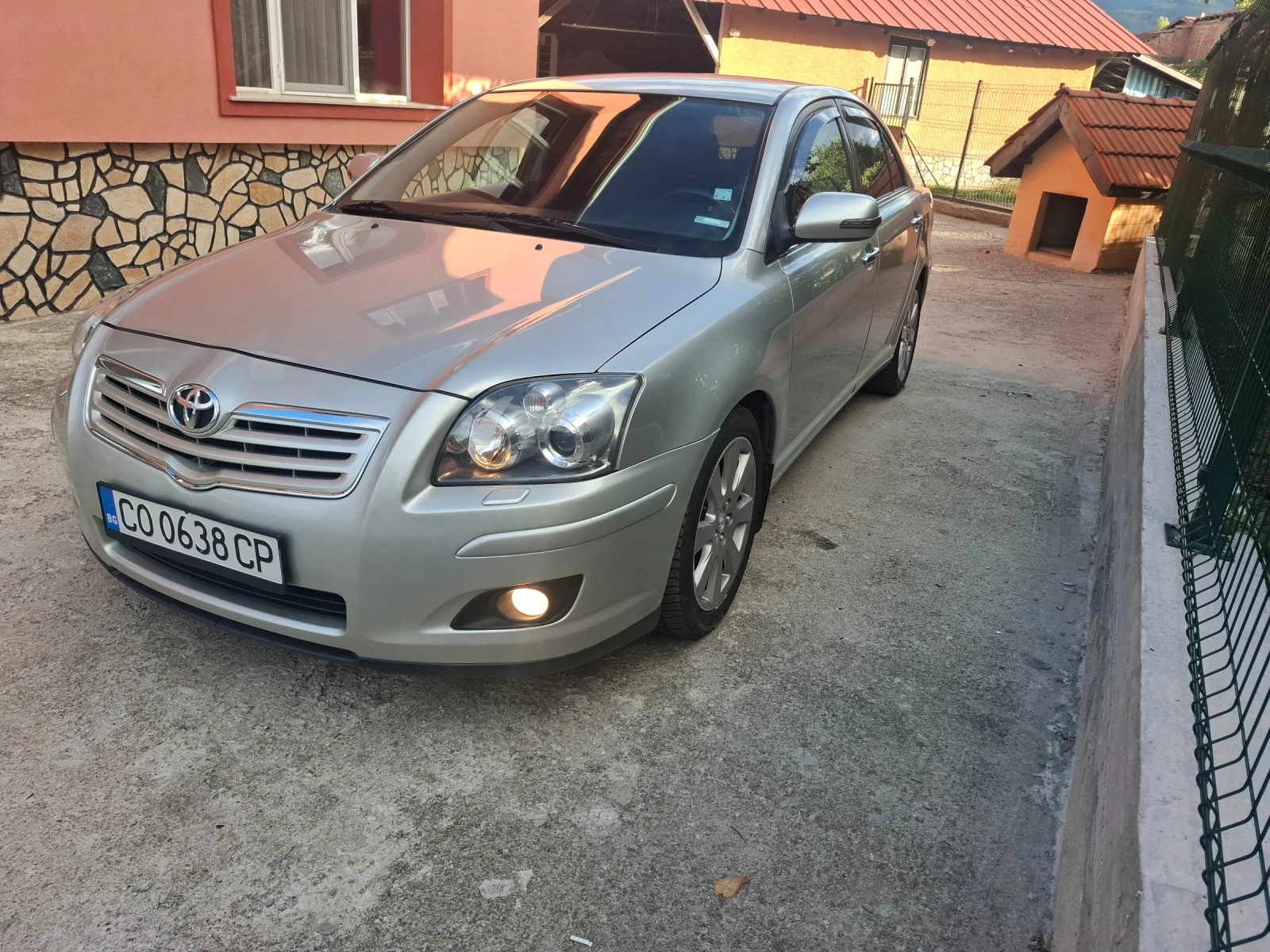 Toyota Avensis 2.0 Facelif | Mobile.bg — изображение 12