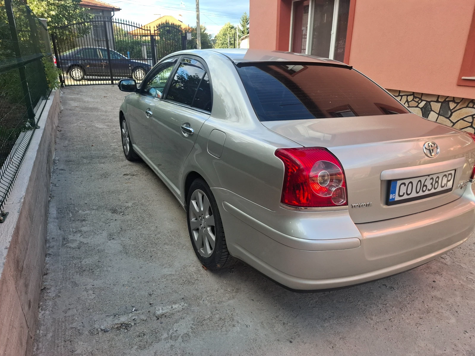Toyota Avensis 2.0 Facelif | Mobile.bg — изображение 7