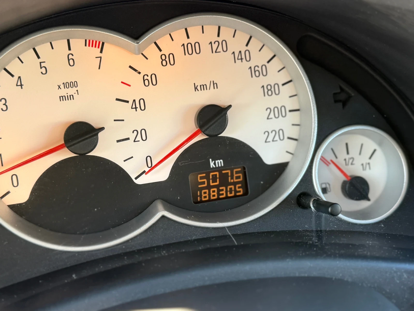 Opel Corsa Feis - изображение 9