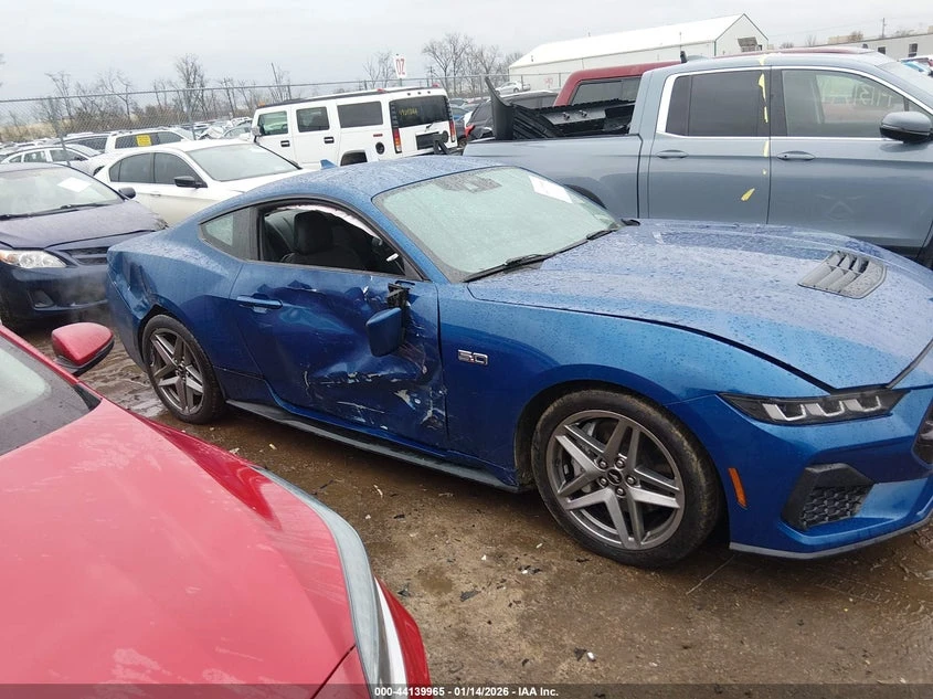 Ford Mustang 5l Gt Fastback, снимка 13 - Автомобили и джипове - 53751578