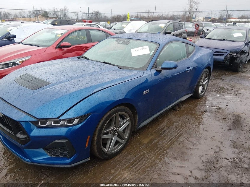 Ford Mustang 5l Gt Fastback, снимка 2 - Автомобили и джипове - 53751578