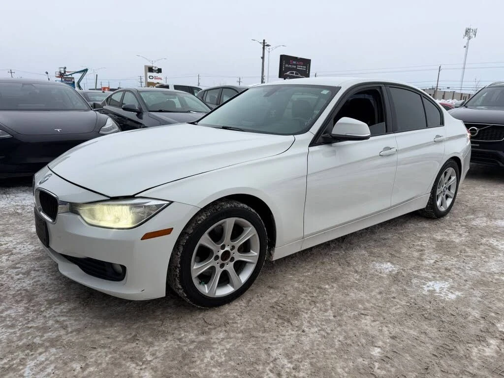 BMW 320 i* AвтоКредит * (ЦЕНА ДО БГ), снимка 4 - Автомобили и джипове - 54012727