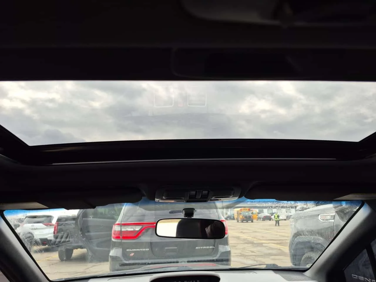 Subaru WRX STI SPORT TECH  CARFAX, снимка 13 - Автомобили и джипове - 54021120