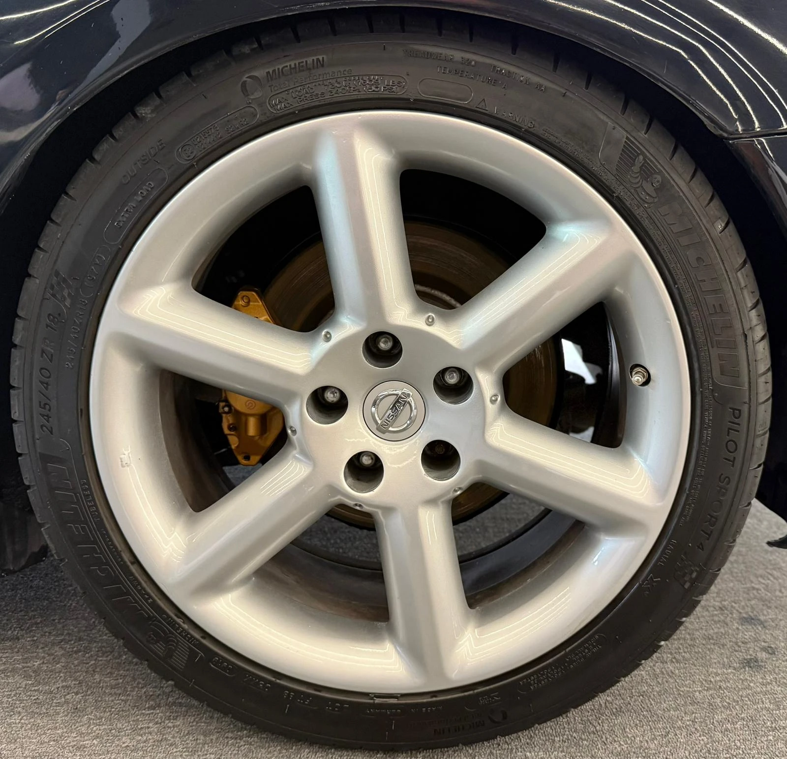 Nissan 350z VQ35* BOSE* Кожа* Лизинг, снимка 12 - Автомобили и джипове - 54027793