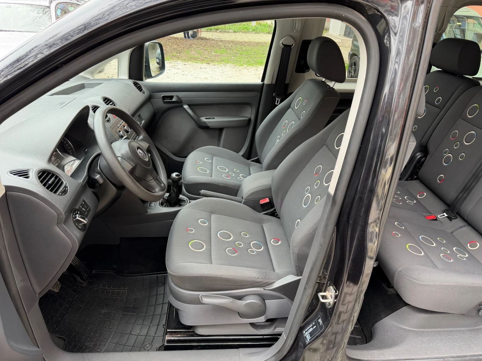 VW Caddy 2.0 Ecofuel Maxi фабричен метан/бензин, снимка 12 - Автомобили и джипове - 54084867