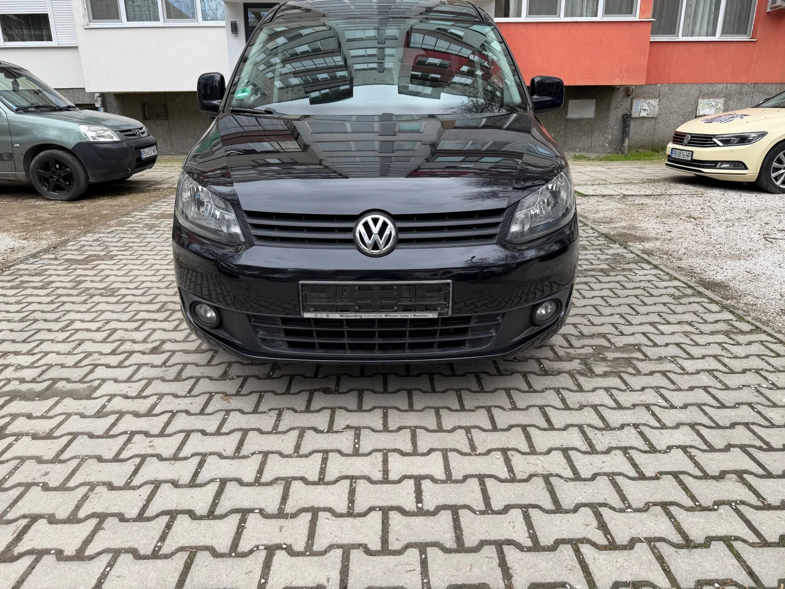 VW Caddy 2.0 Ecofuel Maxi фабричен метан/бензин, снимка 3 - Автомобили и джипове - 54084867