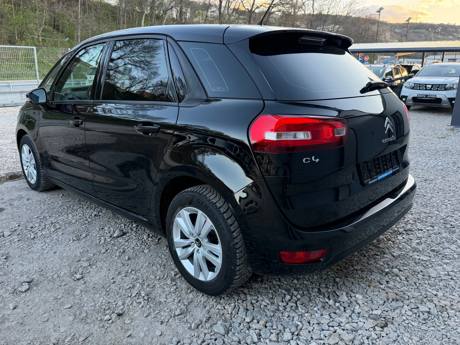 Citroen C4 Picasso 1.6HDI* TOP* KLIMA* 120000KM, снимка 4 - Автомобили и джипове - 54138238