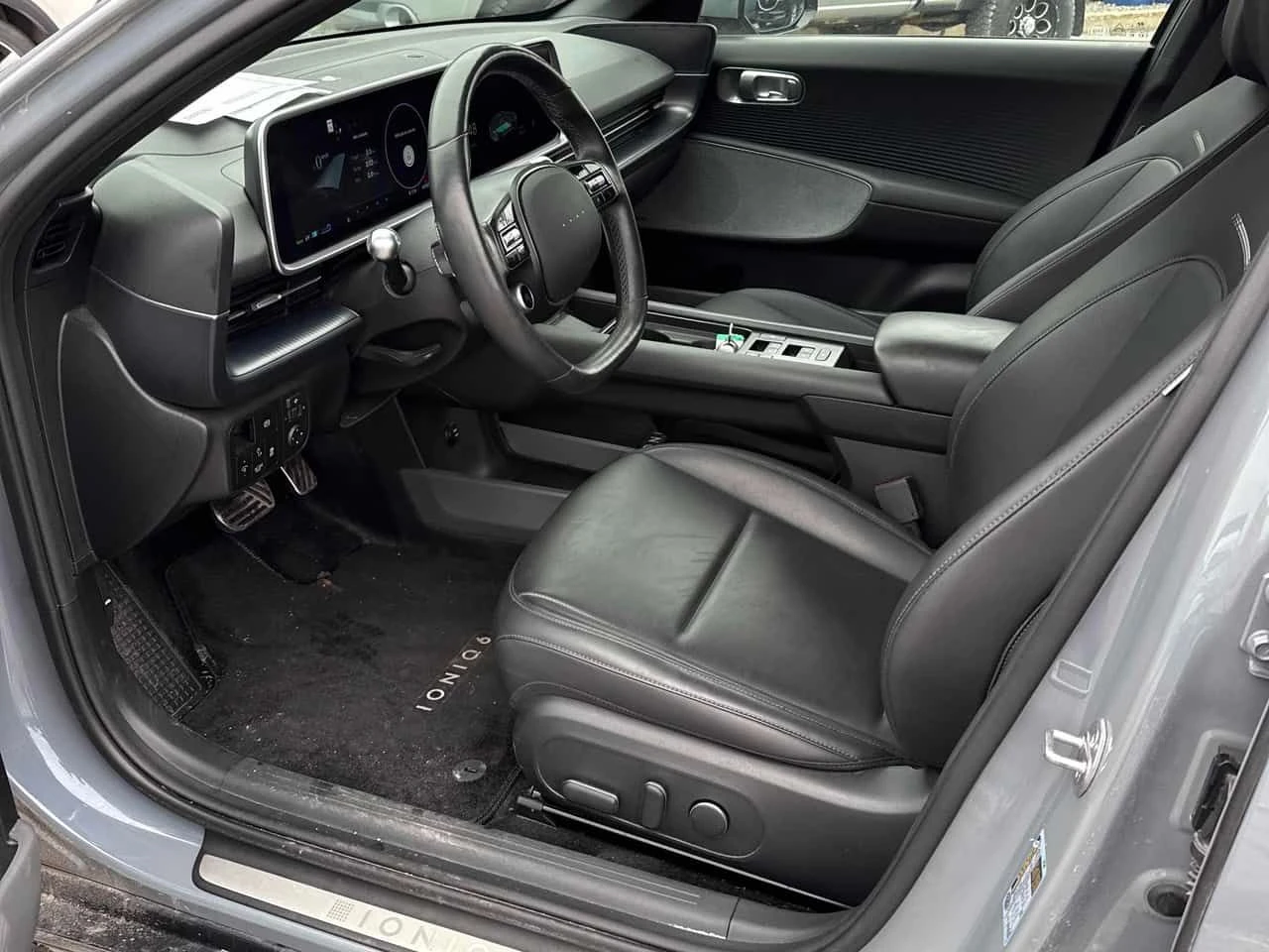 Hyundai Ioniq 6 ULTIMATE PKG| PANO| HEAD-UP| 360 КАМЕРИ| ОБДУХВАНЕ, снимка 6 - Автомобили и джипове - 54215701