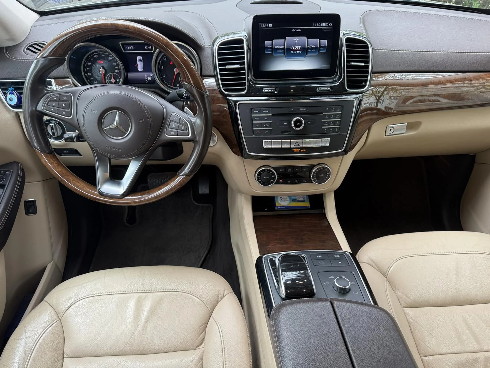 Mercedes-Benz GLS 450 4 matic 7местен, снимка 11 - Автомобили и джипове - 54402588