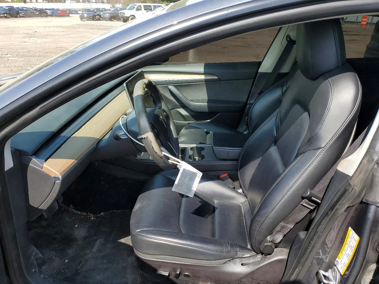 Tesla Model 3, снимка 7 - Автомобили и джипове - 54561256