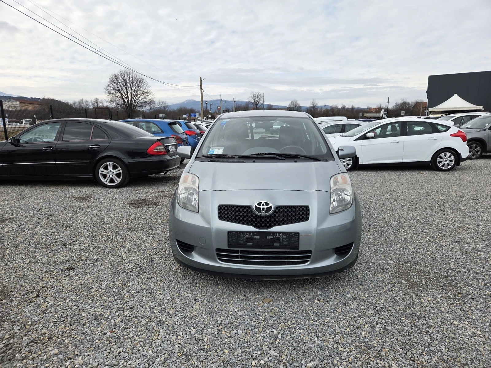 Toyota Yaris 1.4 d4d  automatik, снимка 3 - Автомобили и джипове - 54593766