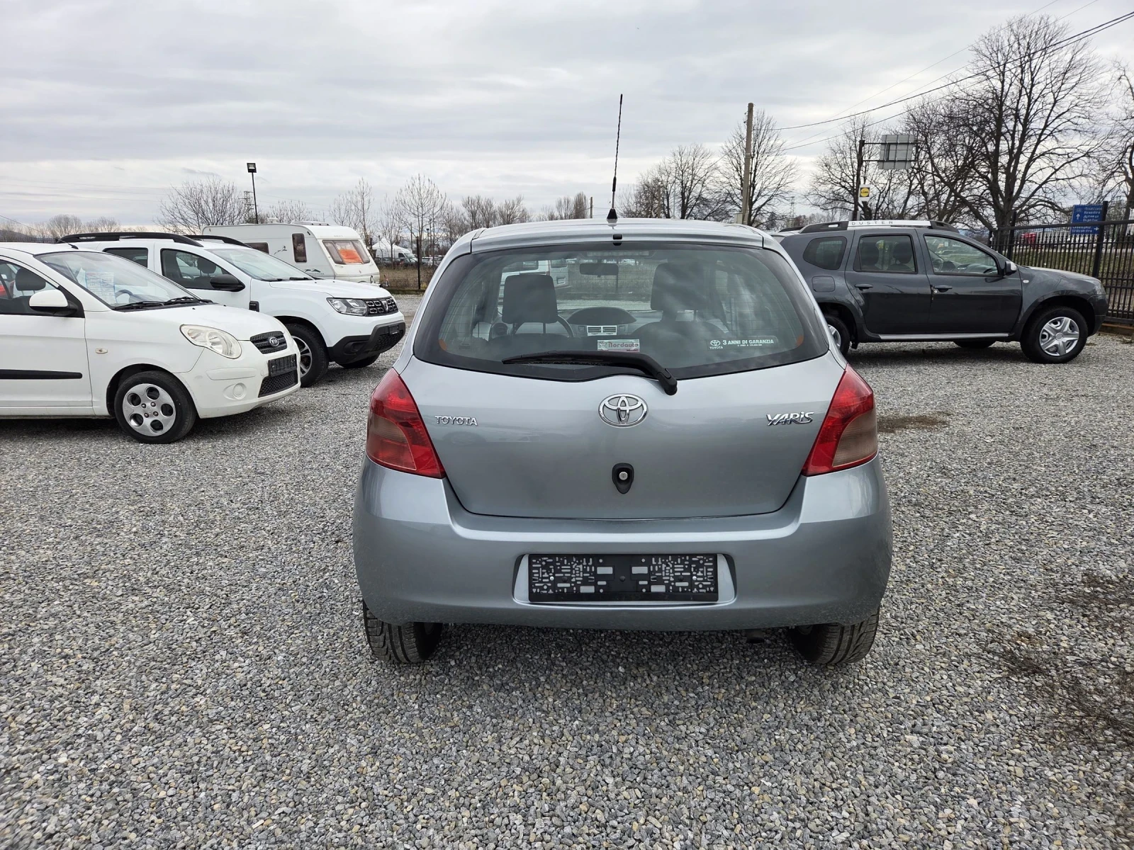 Toyota Yaris 1.4 d4d  automatik, снимка 6 - Автомобили и джипове - 54593766