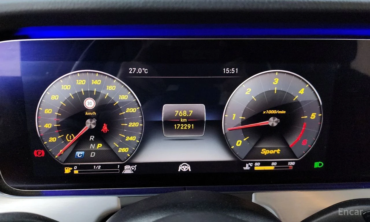 Mercedes-Benz CLS 400 4MATIC* AMG* LINE* BURMESTER* ОБДУХВАНЕ* ХЕДЪП* LA, снимка 13 - Автомобили и джипове - 54731425