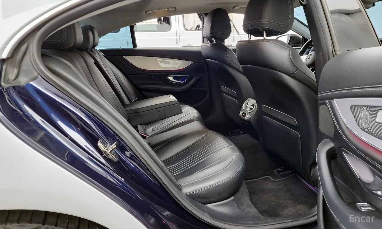 Mercedes-Benz CLS 400 4MATIC* AMG* LINE* BURMESTER* ОБДУХВАНЕ* ХЕДЪП* LA, снимка 15 - Автомобили и джипове - 54731425