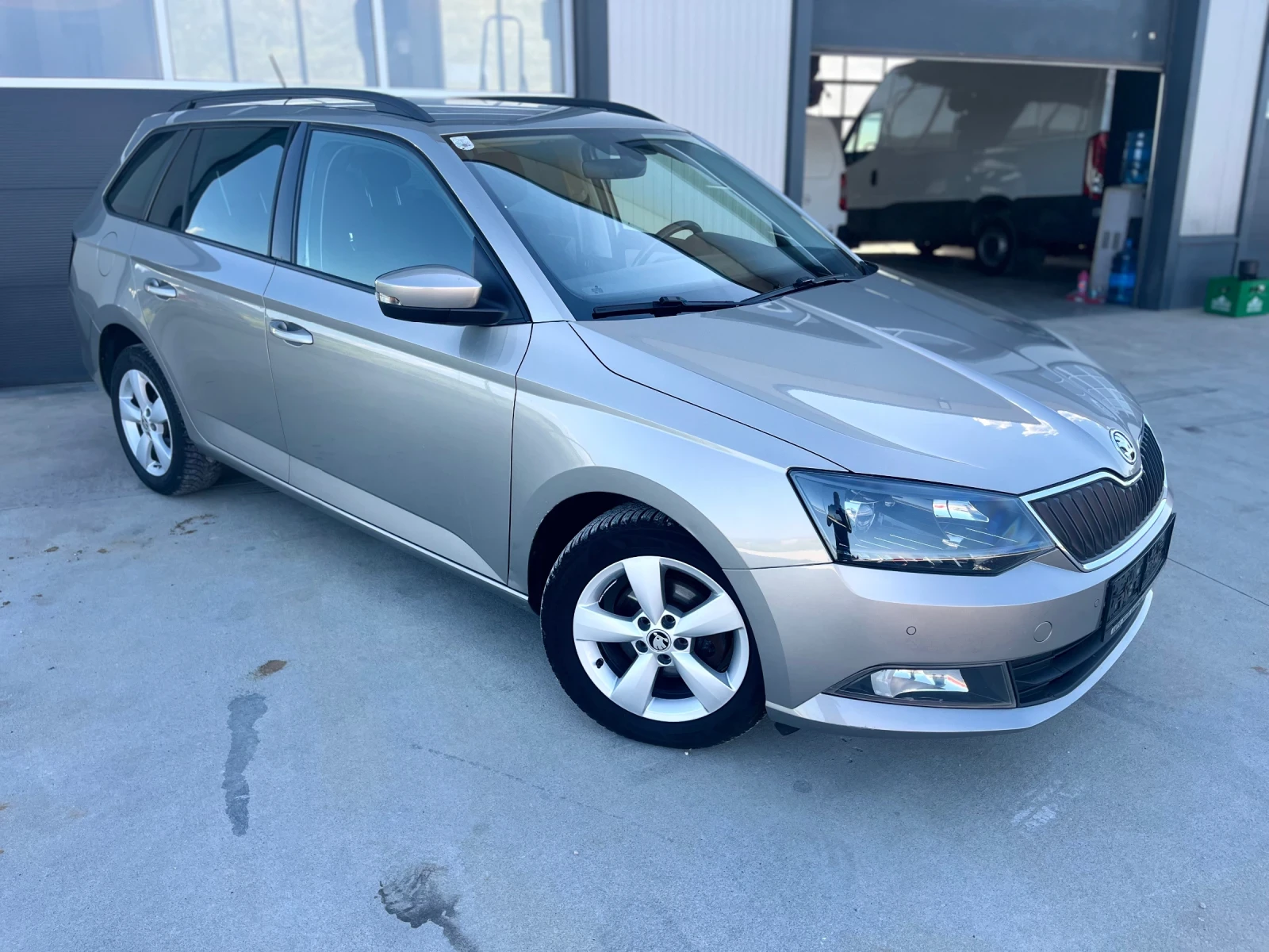 Skoda Fabia 1.2TDi DSG, снимка 3 - Автомобили и джипове - 54916214