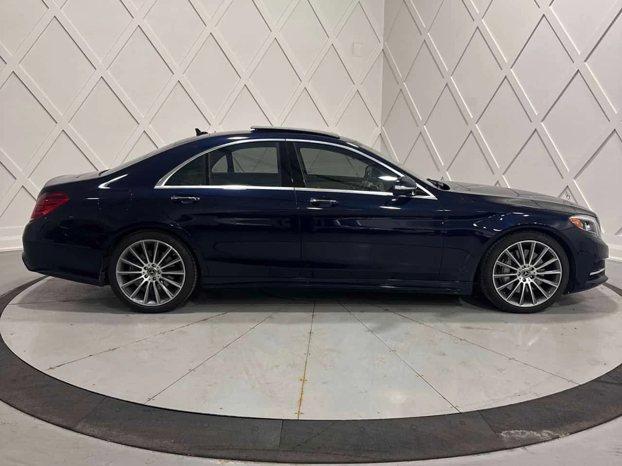 Mercedes-Benz S 400 * АВТОКРЕДИТ БЕЗ ПЪРВОНАЧАЛНА ВНОСКА* , снимка 3 - Автомобили и джипове - 55071426