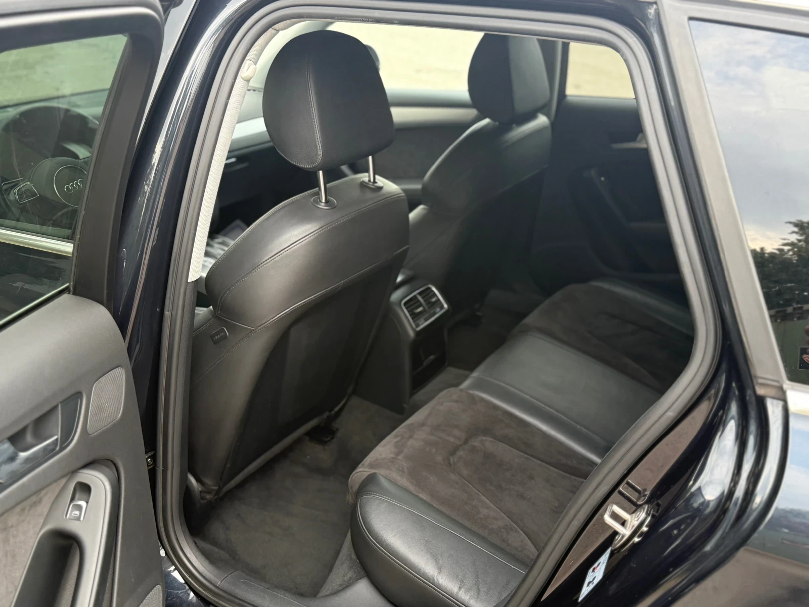 Audi A4 2.0 TDI 143ks FACELIFT , снимка 14 - Автомобили и джипове - 55317778