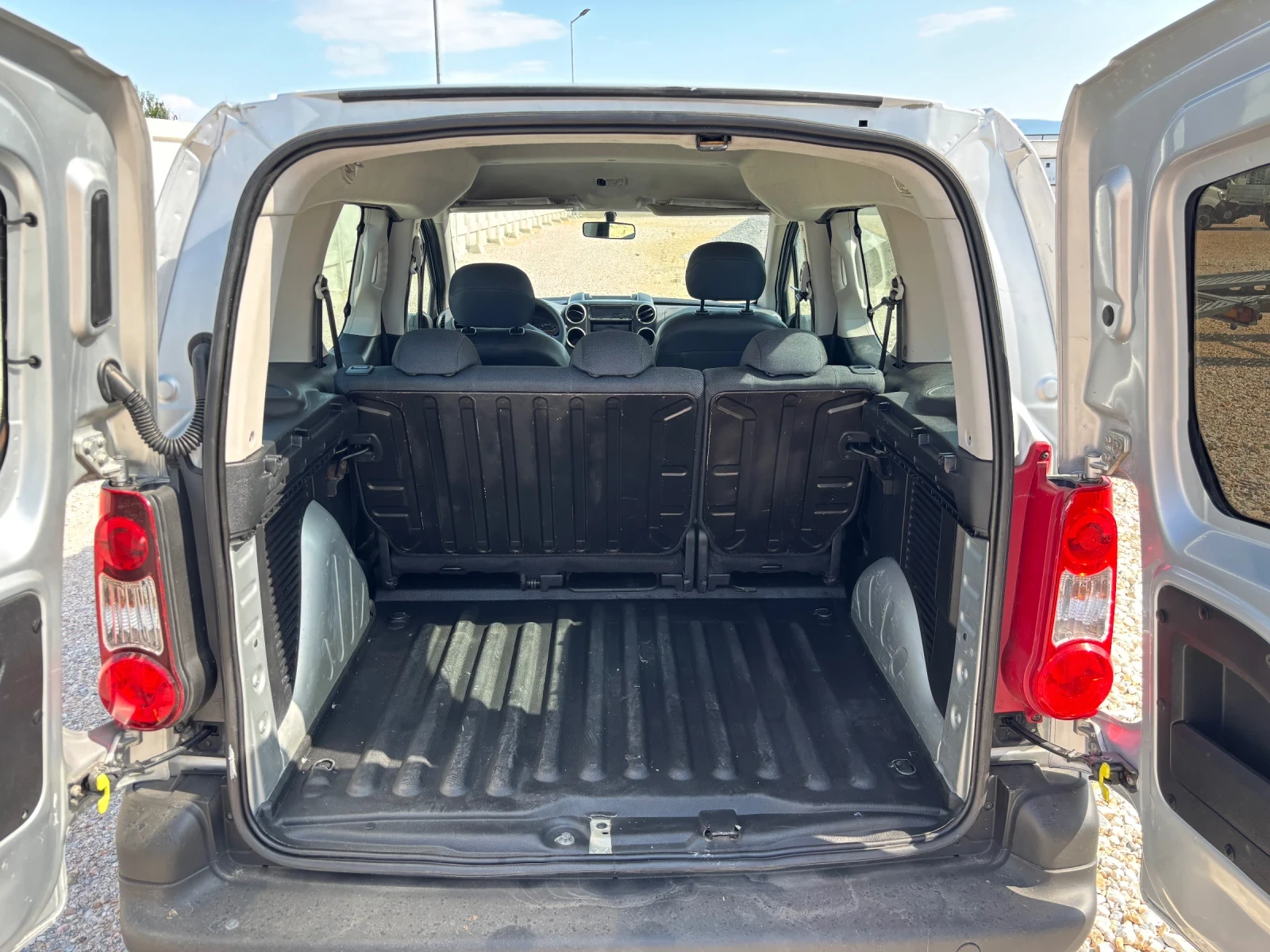 Peugeot Partner | Mobile.bg � ����������� 12