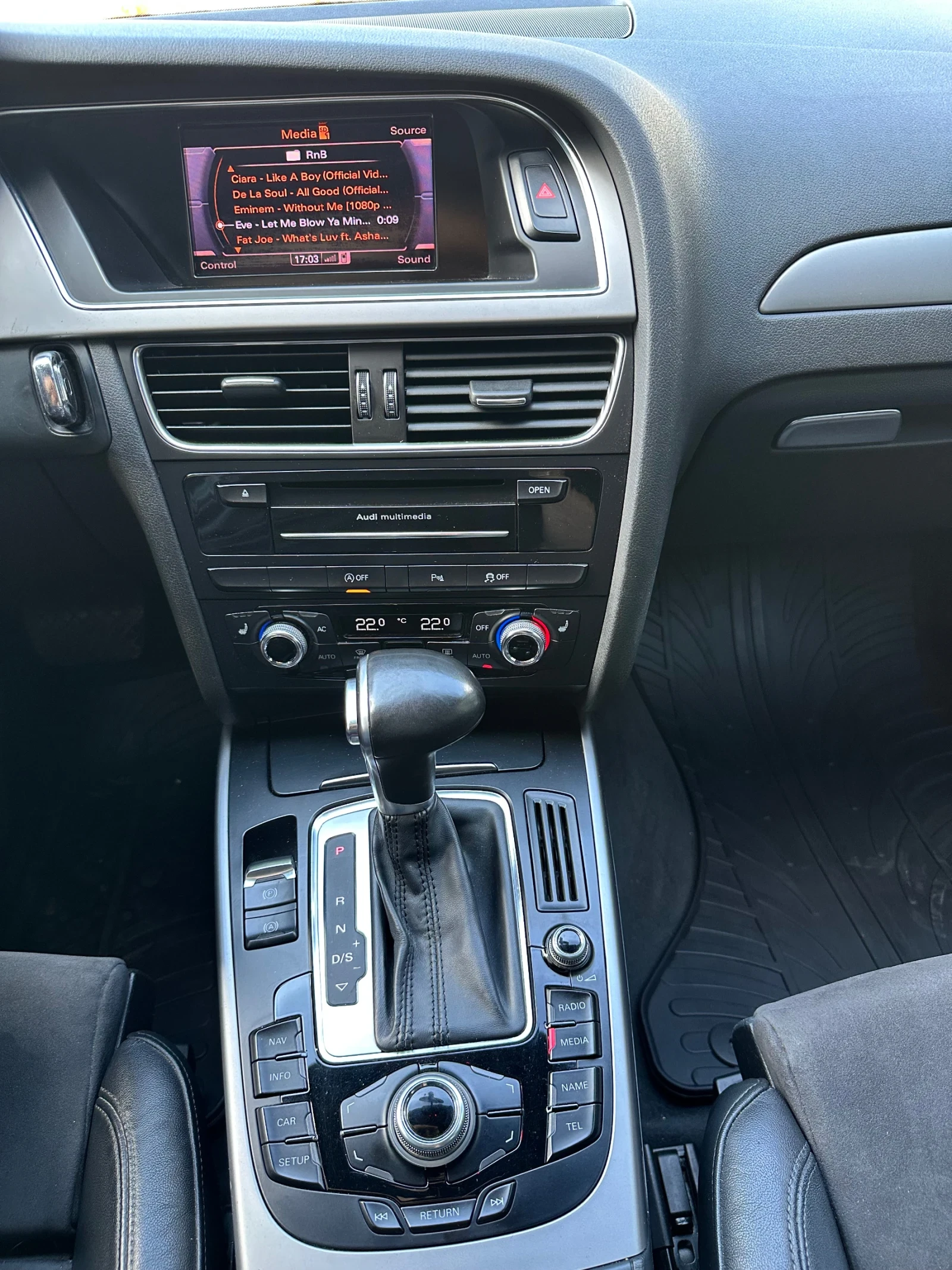 Audi A4 Allroad B&O* Панорама, снимка 13 - Автомобили и джипове - 55629251