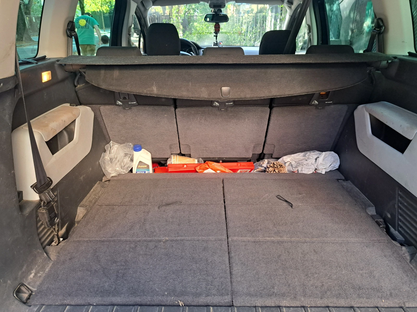 Peugeot 5008, снимка 11 - Автомобили и джипове - 56070967